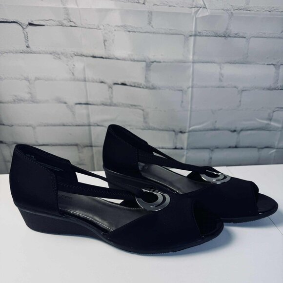 London Fog Collection Black Peep Toe Wedge Sandals – Size 10M - Picture 7 of 13